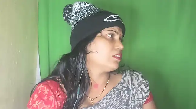 mamoni91 online show from December 31, 5:40 pm