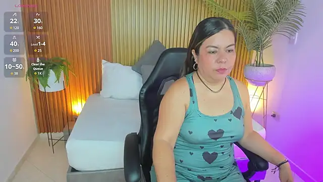 Snapshot of nahia_13 chatting on July 11, 12:19 pm nahia 13 online show from July 11, 12:19 pm