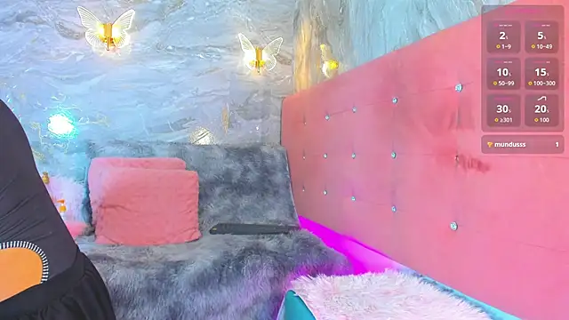 taylorbunny x online show from November 11, 2:33 am