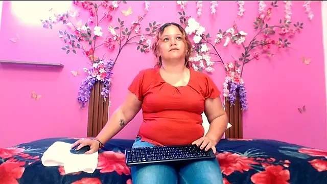 analdeepalejandra18 online show from December 3, 7:01 pm