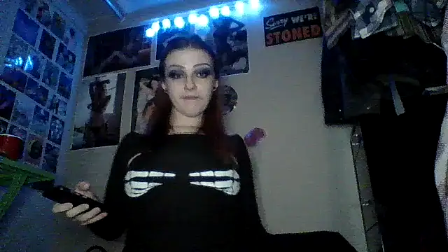 Snapshot of angel_star420864 chatting on December 15, 3:45 am angel star420864 online show from December 15, 3:45 am