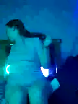 Snapshot of angel_star420864 chatting on March 14, 2:20 am angel star420864 online show from March 14, 2:20 am