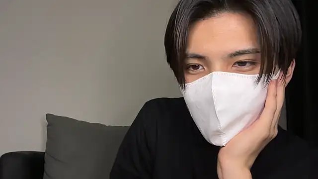 Snapshot of Lio_kun chatting on January 2, 12:13 pm Lio kun online show from January 2, 12:13 pm