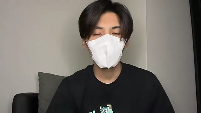 Snapshot of Lio_kun chatting on January 5, 1:26 pm Lio kun online show from January 5, 1:26 pm