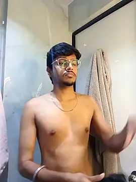 Snapshot of skinnyyyyyyyyy chatting on April 27, 4:32 am skinnyyyyyyyyy online show from April 27, 4:32 am