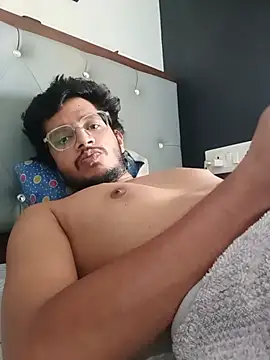 Snapshot of skinnyyyyyyyyy chatting on July 24, 6:22 am skinnyyyyyyyyy online show from July 24, 6:22 am