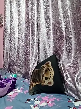 Snapshot of Sanjana-Mehar chatting on January 15, 7:28 pm Sanjana-Mehar online show from January 15, 7:28 pm