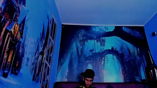 Snapshot of alessa_zoe chatting on March 19, 5:11 am alessa zoe online show from March 19, 5:11 am