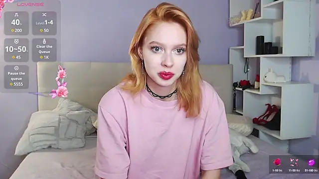 Snapshot of White_Lioness chatting on February 18, 3:43 pm White Lioness online show from February 18, 3:43 pm