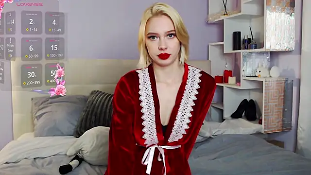 Snapshot of White_Lioness chatting on December 22, 2:14 pm White Lioness online show from December 22, 2:14 pm