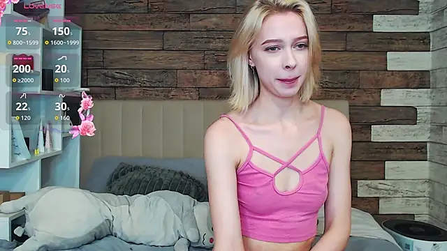 Snapshot of White_Lioness chatting on February 25, 2:05 pm White Lioness online show from February 25, 2:05 pm