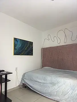 naomiii   online show from September 13, 3:28 am