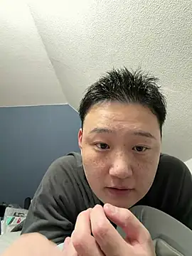 Snapshot of tuki_fu chatting on June 3, 1:57 pm tuki fu online show from June 3, 1:57 pm