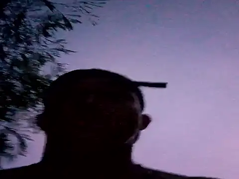 Snapshot of tayson_ chatting on October 28, 10:19 am tayson online show from October 28, 10:19 am