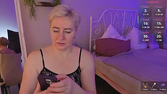 Nika Smit online show from February 21, 5:41 am