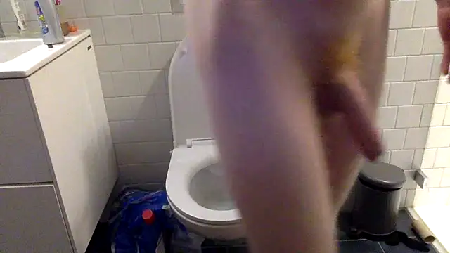 oktober1993 online show from December 21, 7:26 am