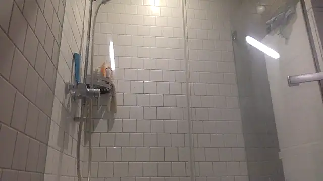 oktober1993 online show from February 5, 7:57 am