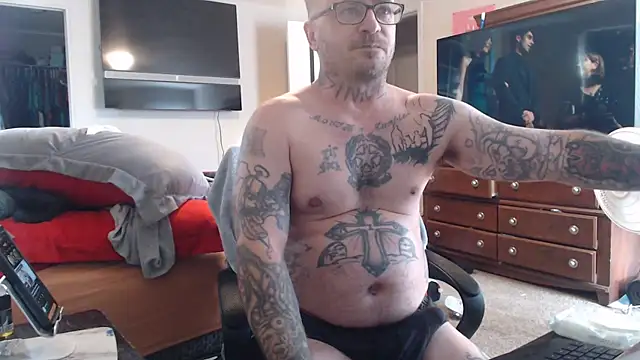 Snapshot of dadbod1178 chatting on January 25, 8:10 pm dadbod1178 online show from January 25, 8:10 pm