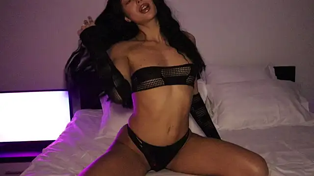 IvyKaelani online show from February 2, 2:27 pm