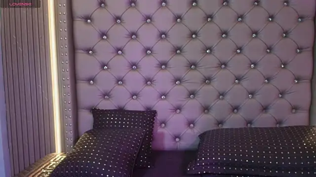 CAMILA JHONS online show from January 27, 1:41 pm