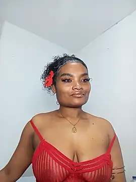 Snapshot of gianna_smith chatting on May 5, 5:26 am gianna smith online show from May 5, 5:26 am