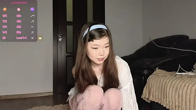 Snapshot of hoshina_sayeri chatting on April 20, 7:04 pm hoshina sayeri online show from April 20, 7:04 pm