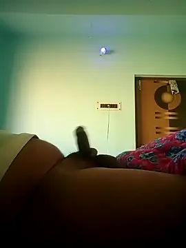 Snapshot of Sexyghsoh chatting on February 8, 2:36 am Sexyghsoh online show from February 8, 2:36 am