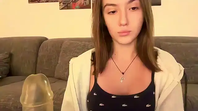 EmilyWi  online show from September 26, 4:55 pm