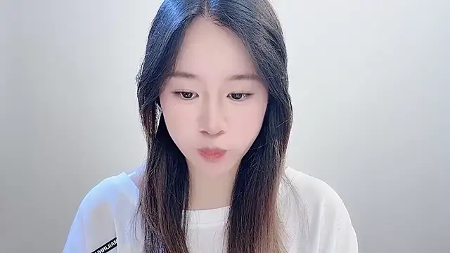 Snapshot of chloe-01 chatting on November 11, 4:01 am chloe-01 online show from November 11, 4:01 am