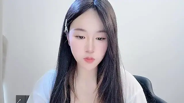 chloe-01 online show from December 3, 3:25 am