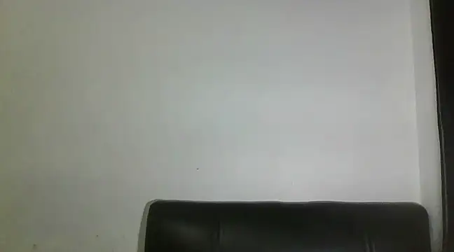 Snapshot of creamyadvisor01 chatting on January 3, 4:27 pm creamyadvisor01 online show from January 3, 4:27 pm