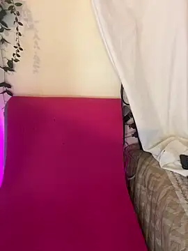 MOMALANA online show from March 5, 2:01 pm