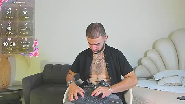 MaximusDick1  online show from June 19, 12:09 pm