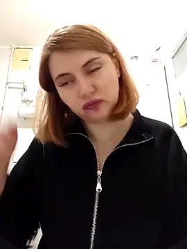 Snapshot of SckayilaGray chatting on March 5, 9:59 pm SckayilaGray online show from March 5, 9:59 pm