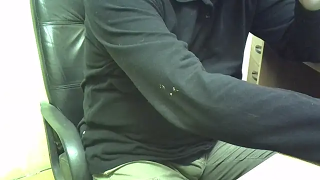 nikdov3 online show from March 24, 4:39 am