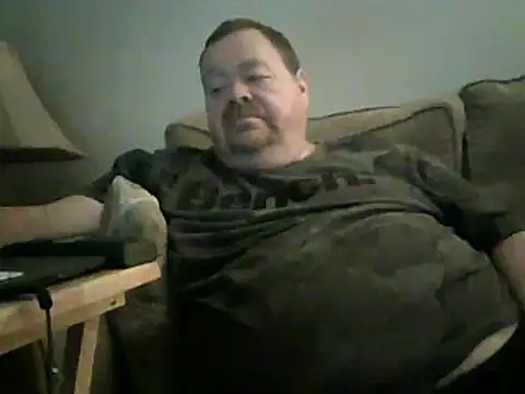 Snapshot of hitman_35 chatting on December 10, 5:39 am hitman 35 online show from December 10, 5:39 am