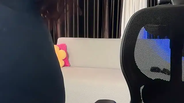 Snapshot of sexy_m23 chatting on February 18, 7:54 pm sexy m23 online show from February 18, 7:54 pm