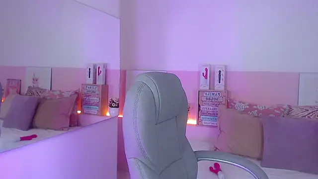 violeta leon online show from February 25, 5:41 am