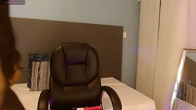 violeta leon online show from September 24, 3:21 am