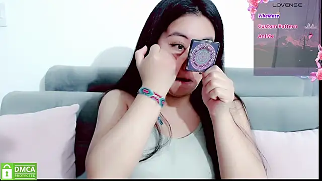 Snapshot of mariana_katto chatting on May 15, 6:04 pm mariana katto online show from May 15, 6:04 pm