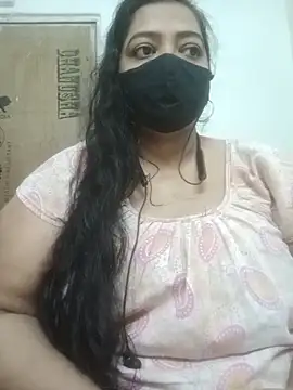 Snapshot of zeepe19 chatting on May 14, 7:37 am zeepe19 online show from May 14, 7:37 am