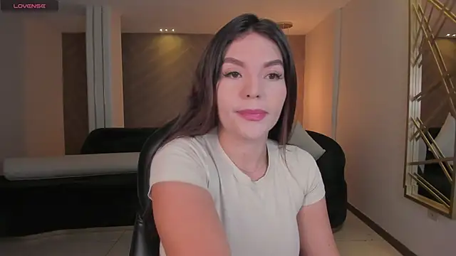 ValeriaRoldanX online show from March 2, 10:11 am