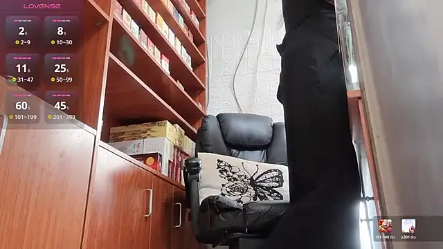QianF-666 online show from May 3, 12:16 am