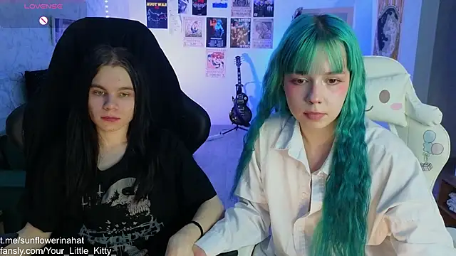 Snapshot of 812sunflowerinahat chatting on March 7, 2:23 pm 812sunflowerinahat online show from March 7, 2:23 pm