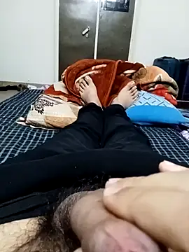 Snapshot of weeif chatting on February 20, 1:30 pm weeif online show from February 20, 1:30 pm