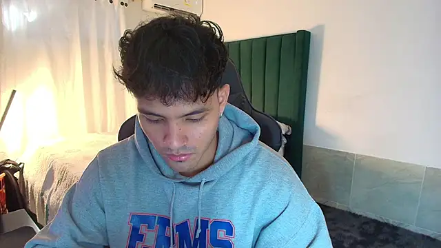 man dur07 online show from November 27, 8:00 pm