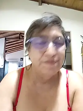 florecita69 online show from October 7, 9:23 pm