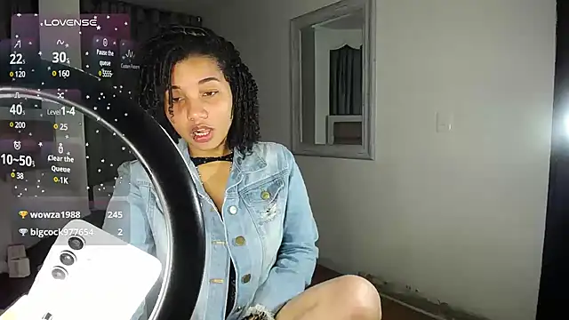 Mayaa ross online show from February 4, 6:46 am