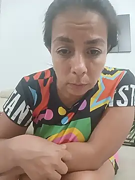 Snapshot of phamelita chatting on July 1, 7:32 am phamelita online show from July 1, 7:32 am