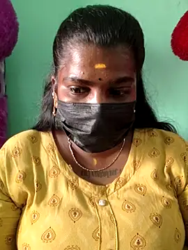 Snapshot of sulekha-mallu chatting on July 22, 3:31 am sulekha-mallu online show from July 22, 3:31 am